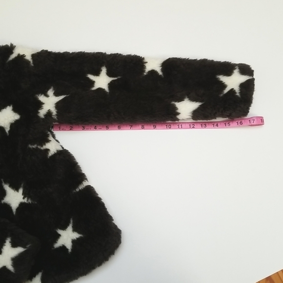 Macy's Kids Epic Threads Girls Black Faux Fur White Star … - Picture 15 of 17